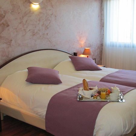Hôtel Ariane Istres Buitenkant foto
