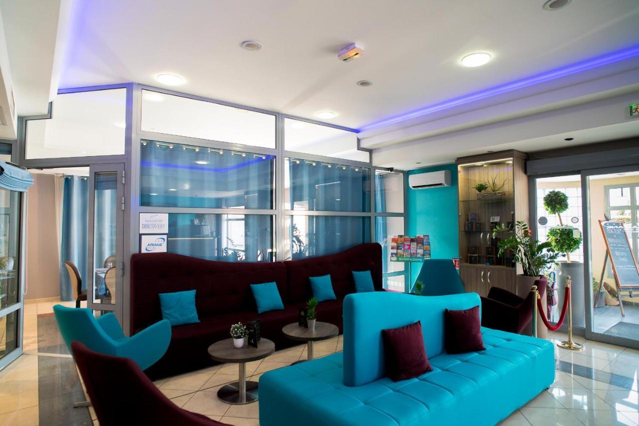 Hôtel Ariane Istres Buitenkant foto